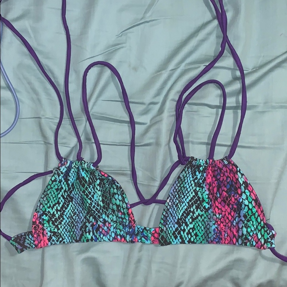 Jypsea Local bikini top